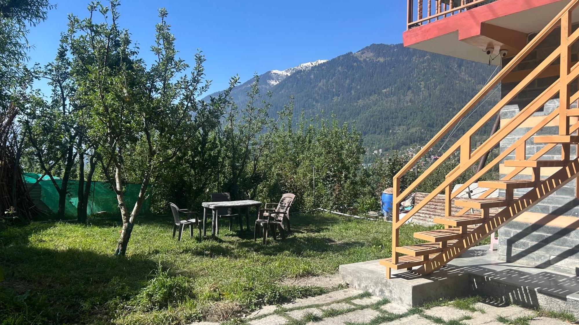 Sunface Homestay Маналі Екстер'єр фото