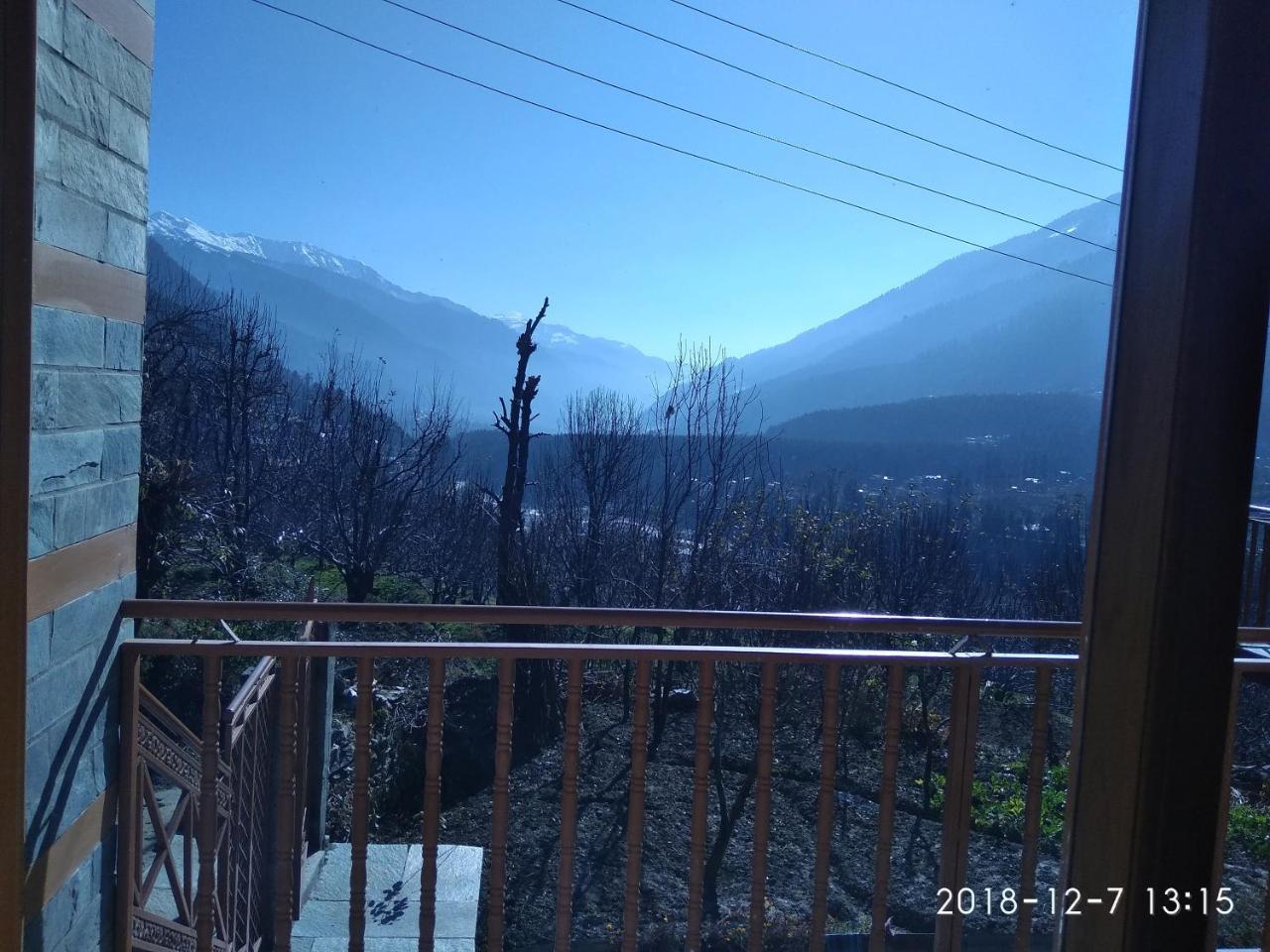 Sunface Homestay Маналі Екстер'єр фото