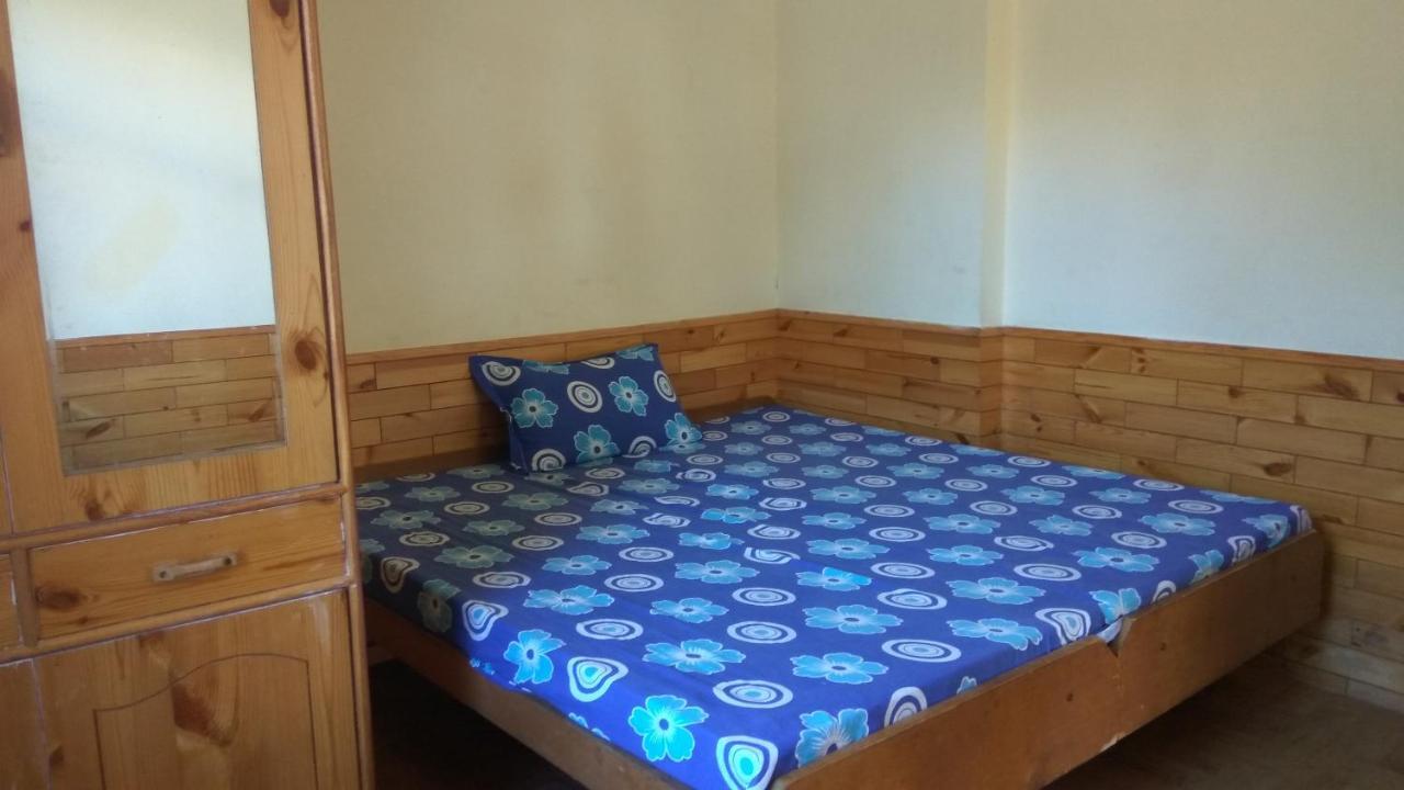 Sunface Homestay Маналі Екстер'єр фото