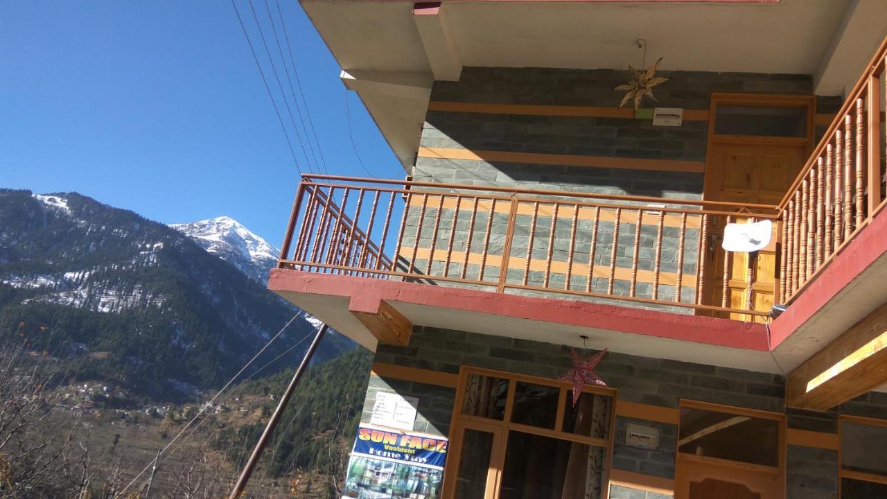Sunface Homestay Маналі Екстер'єр фото