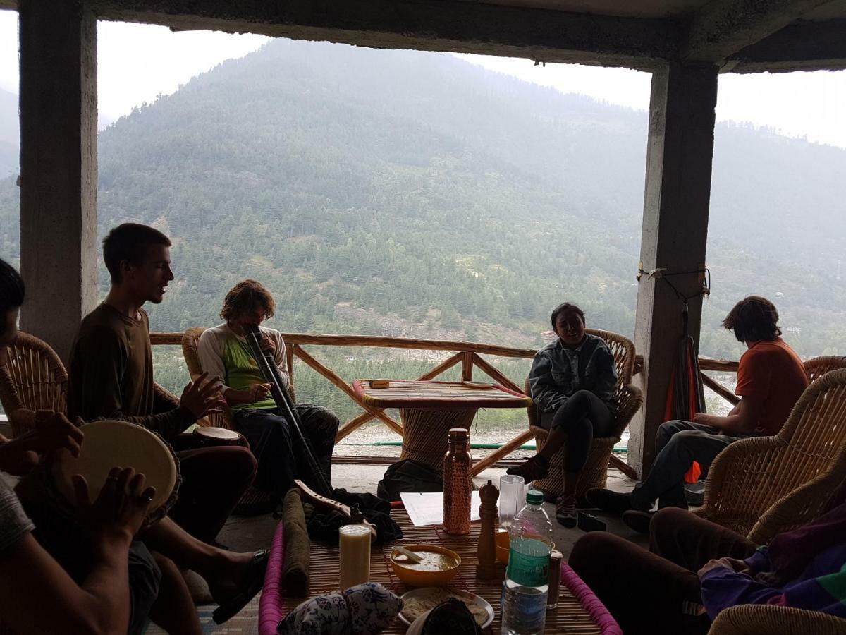 Sunface Homestay Маналі Екстер'єр фото
